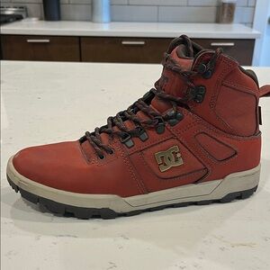 DC Men's Spartan High WR Red Boots size 10